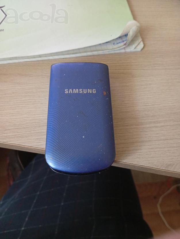Раскладушка Samsung SGH-8300 в нерабочем состоянии, старый