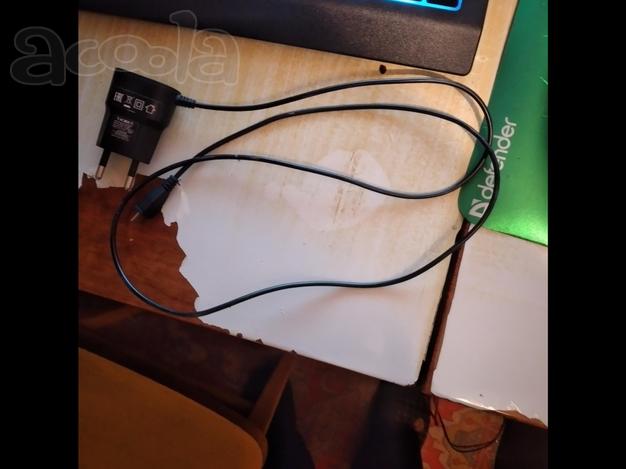 Неисправное зарядное устройство оригинальное micro-USB