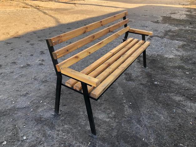 Скамейка парковая